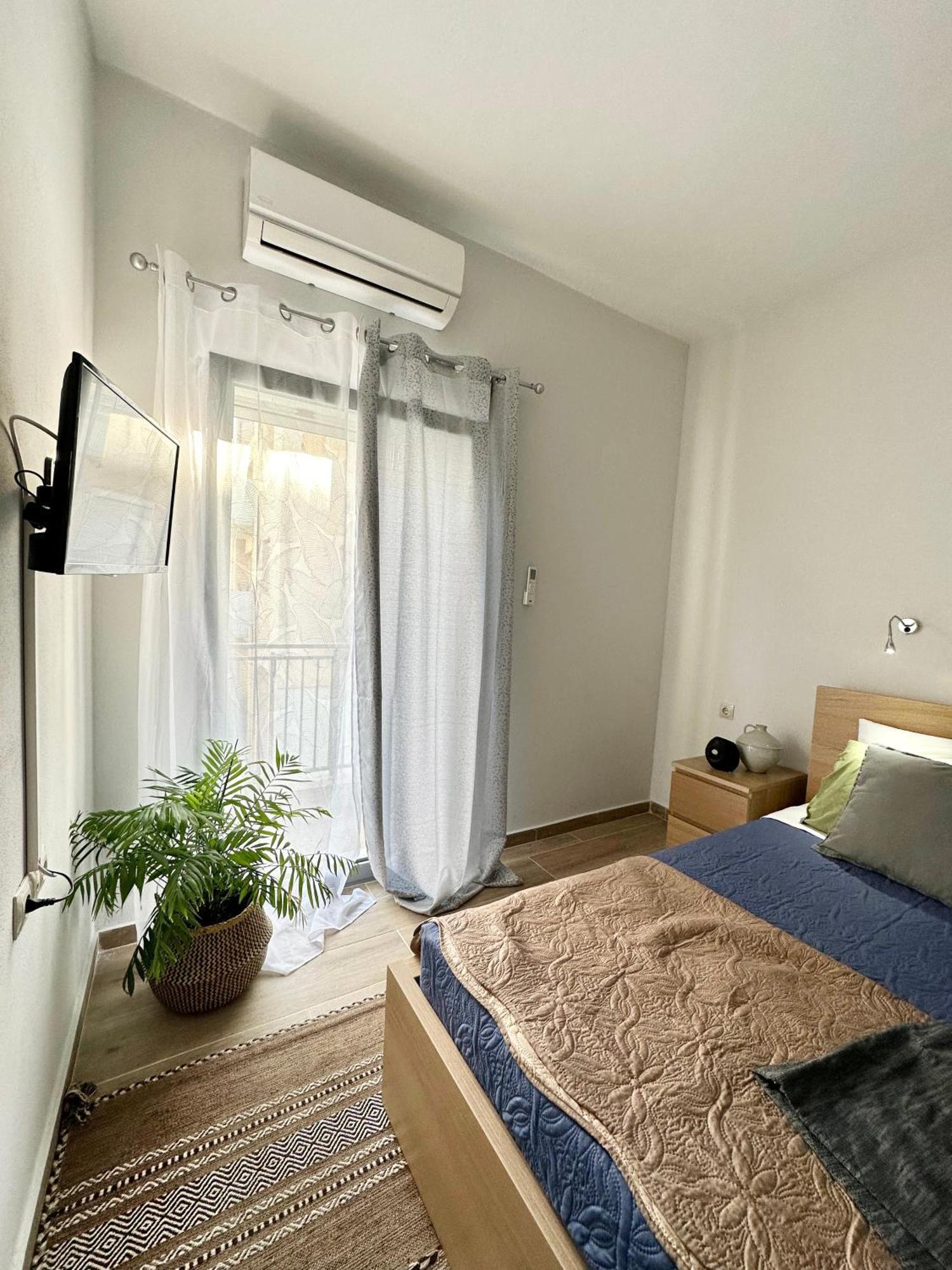 Exquisite 4-Bedroom Prestige Apartment Rhodes City エクステリア 写真