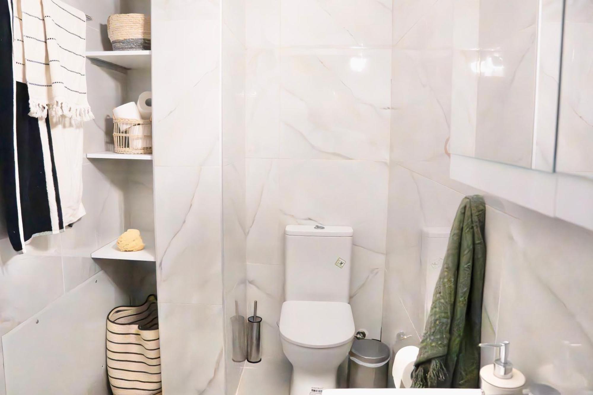 Exquisite 4-Bedroom Prestige Apartment Rhodes City エクステリア 写真