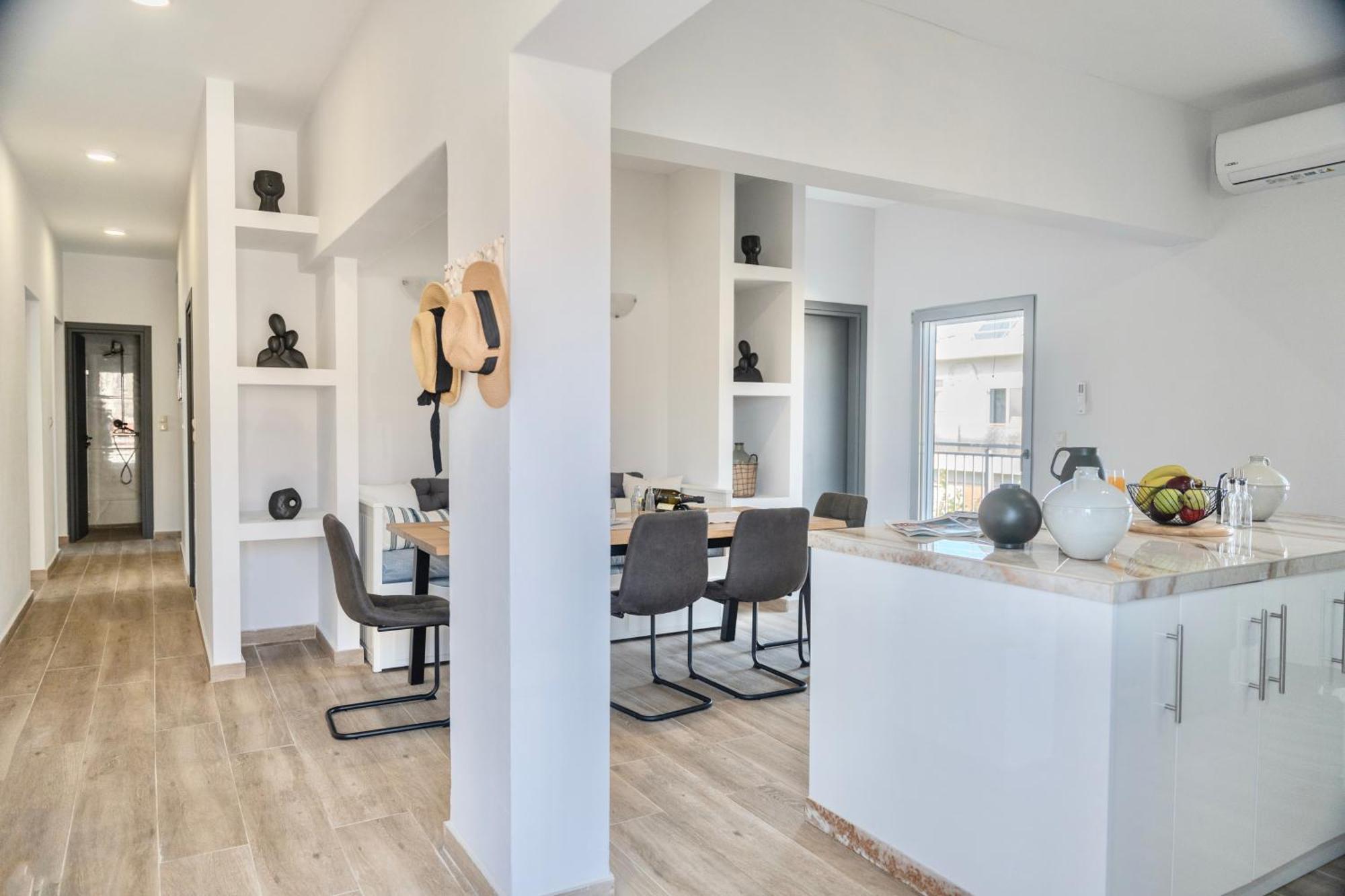 Exquisite 4-Bedroom Prestige Apartment Rhodes City エクステリア 写真